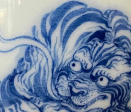 青花遇到豹子的寓意是什么？这种组合在文化中有何含义？