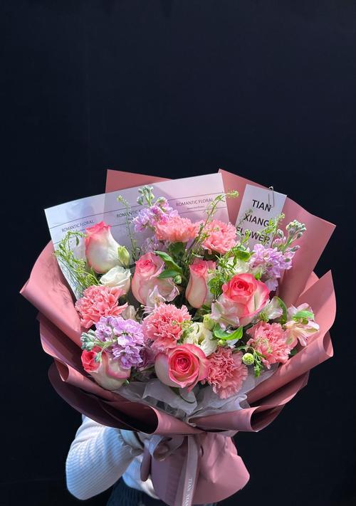 情人节送三束花代表什么？三束花的含义是什么？