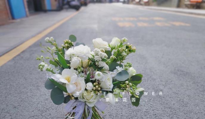 结婚时扔手捧花的意义是什么？手捧花在婚礼中的寓意是什么？