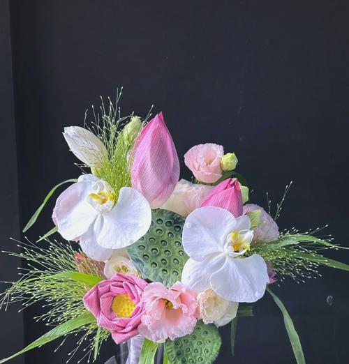 手捧花象征幸福吗？它们的寓意是什么？