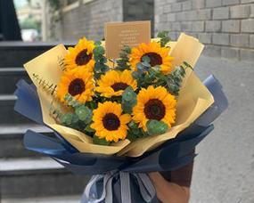 警察节送什么花束？花束的花语是什么？
