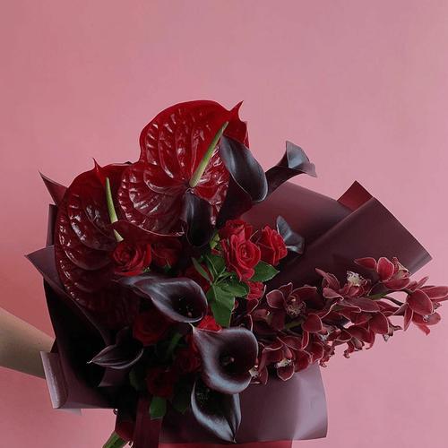 父亲节适合送哪种寓意的花？