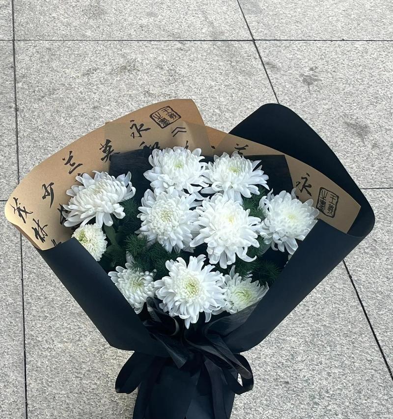 清明节拿花有什么意义？清明节花的含义是什么？