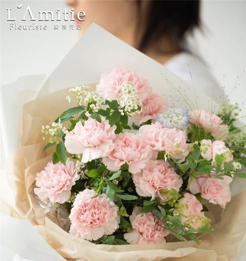 母亲节送什么花最合适？花束的寓意是什么？
