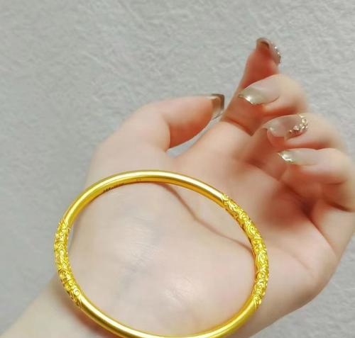 花镯子的彩色寓意是什么？
