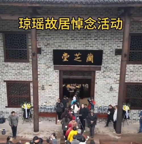 花葬的文化内涵和象征意义是什么？花葬在不同文化中代表什么？