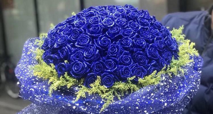 蓝色主题的花有哪些？蓝色花的寓意是什么？