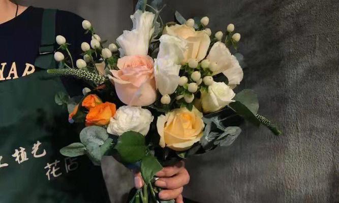 婚礼上送妈妈手捧花有何深意？