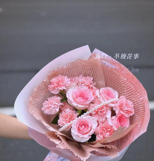 教师节送七朵花代表什么？