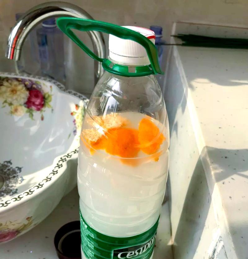 淘米水的肥料作用（优化土壤环境，提高植物生长速度）